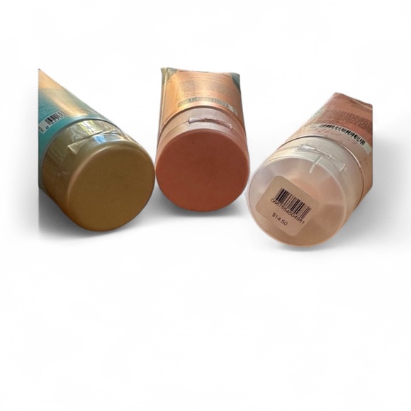 💜Bath & Body Works Lotionn - Picture 4 of 4